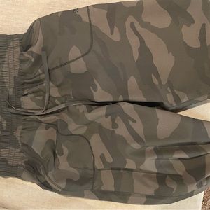 Albion jogger pants in camp worn once